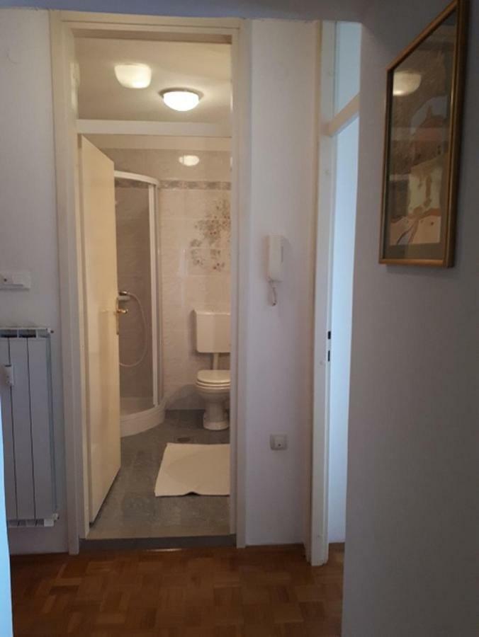 Apartma Lilu Appartement Koper Buitenkant foto